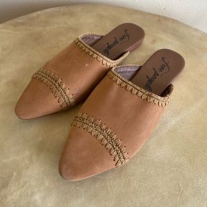 Free People Shoes, size 7 - only worn twice!